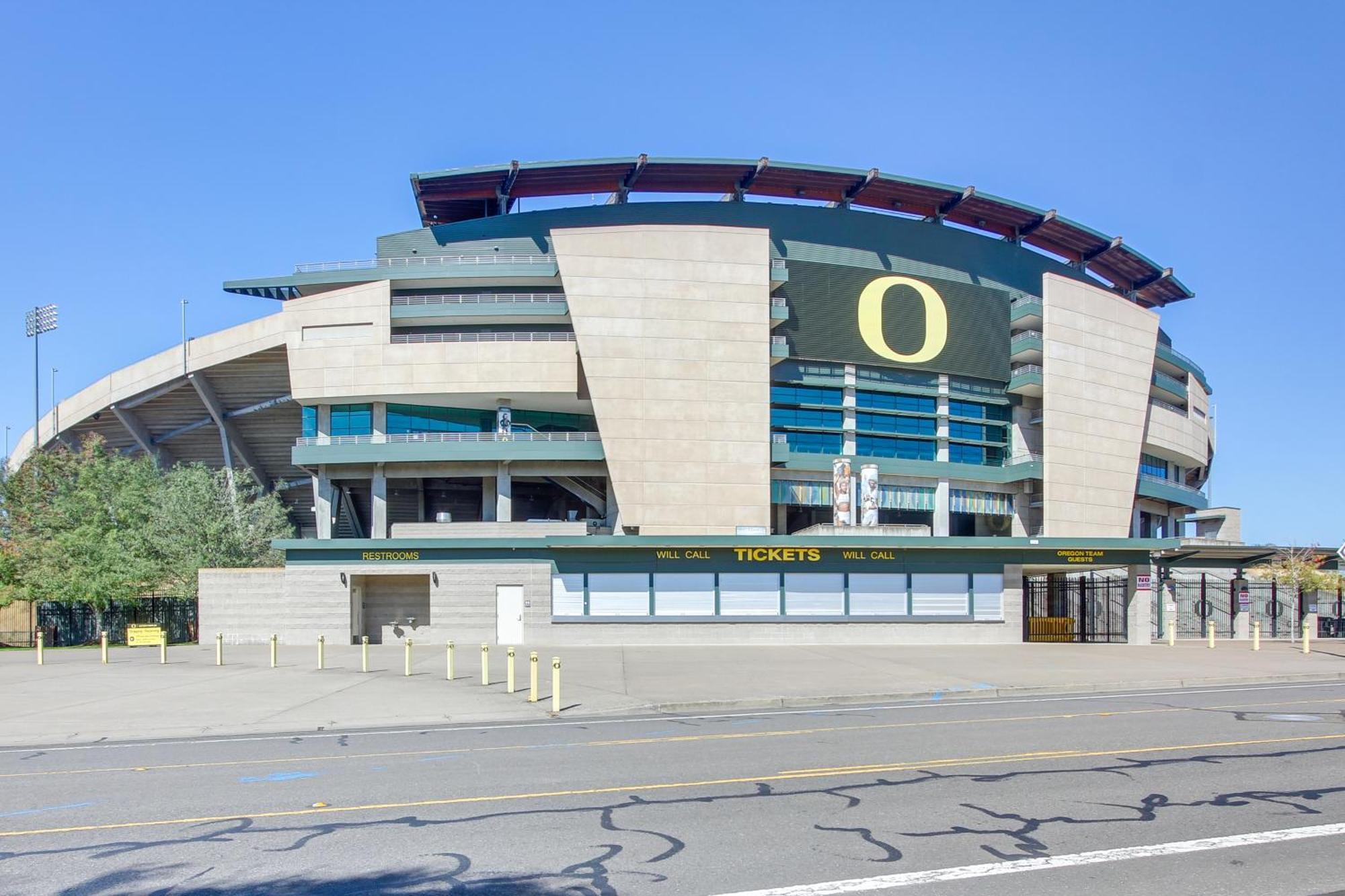 Pet-Friendly Home With Grill, 2 Mi To Autzen Stadium スプリングフィールド エクステリア 写真