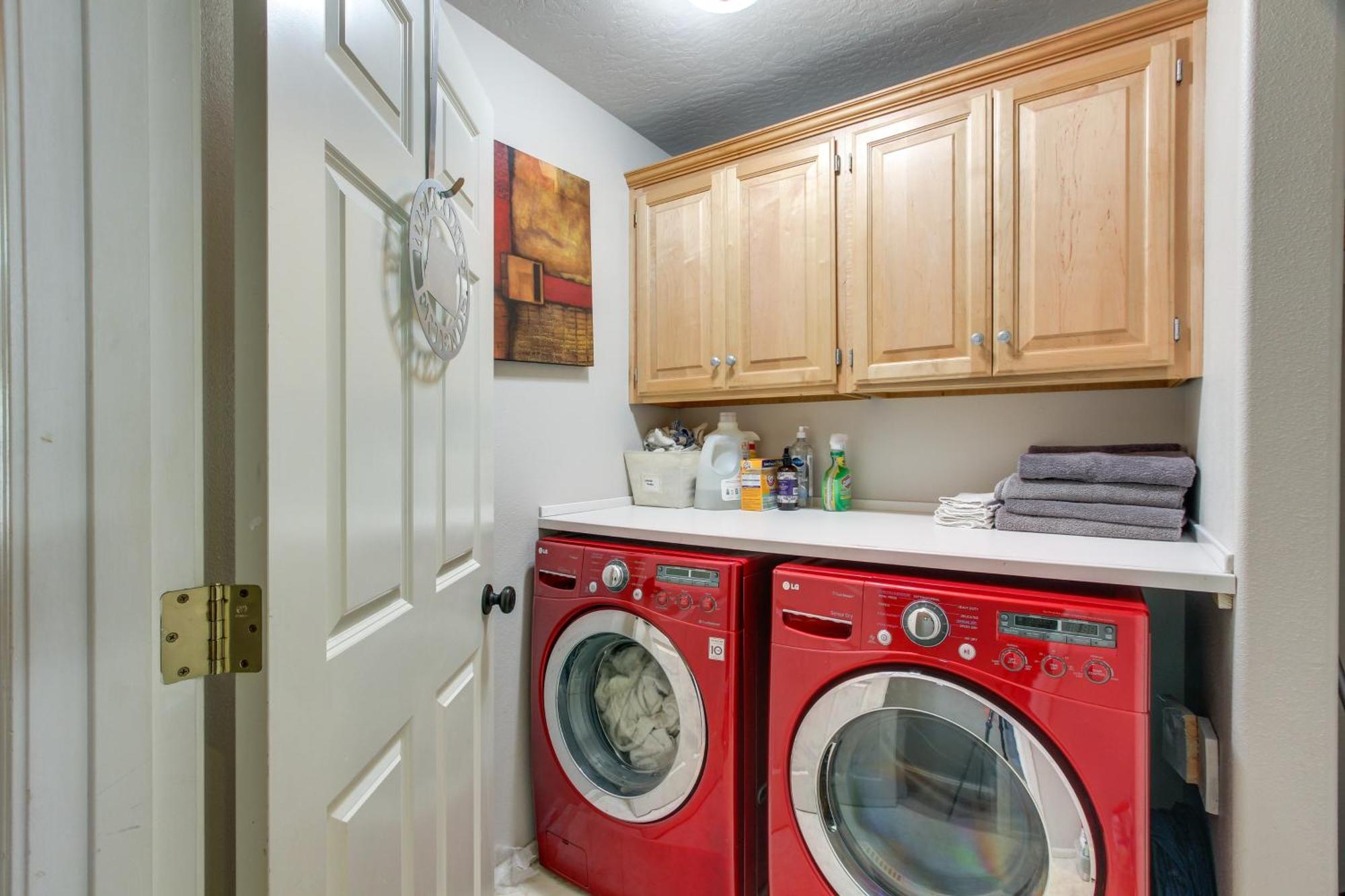Pet-Friendly Home With Grill, 2 Mi To Autzen Stadium スプリングフィールド エクステリア 写真