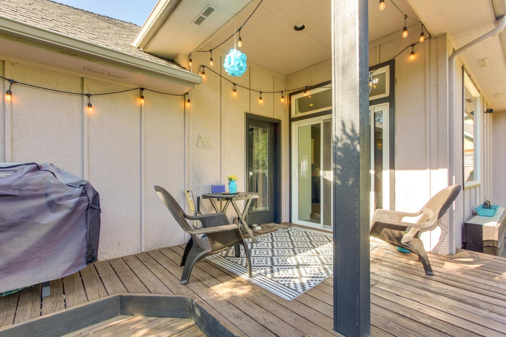 Pet-Friendly Home With Grill, 2 Mi To Autzen Stadium スプリングフィールド エクステリア 写真